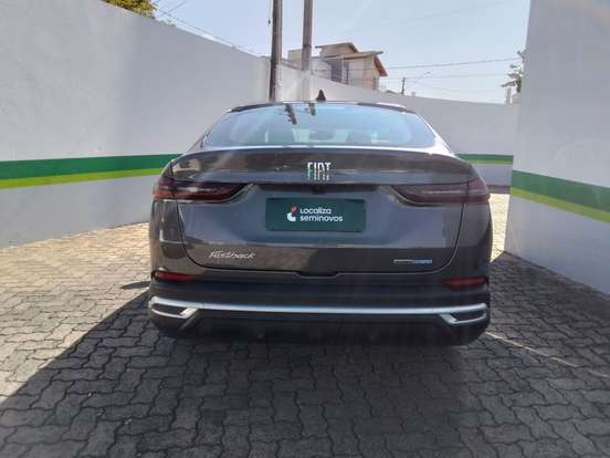 FIAT-FASTBACK-1.0 TURBO 200 HYBRID AUDACE CVT FIAT-FASTBACK-2025