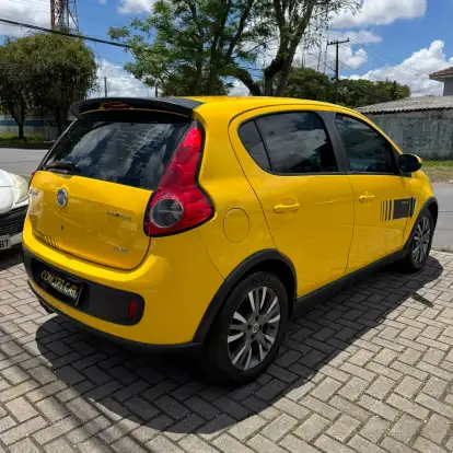 FIAT-PALIO-2012