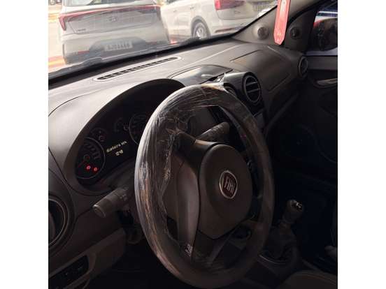FIAT-PALIO-2015