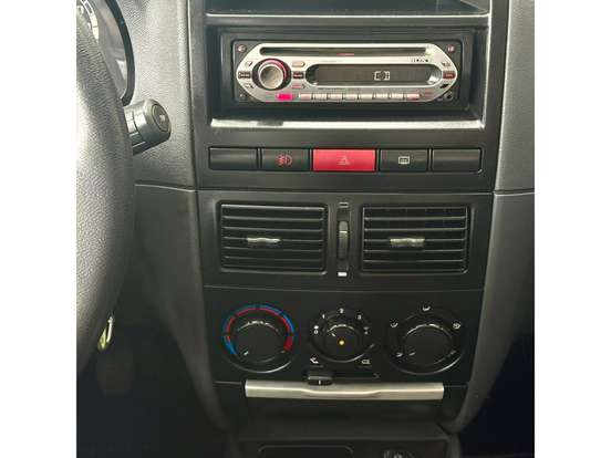 FIAT-PALIO-1.4 MPI ELX 8V FLEX 4P MANUAL FIAT-PALIO-2006