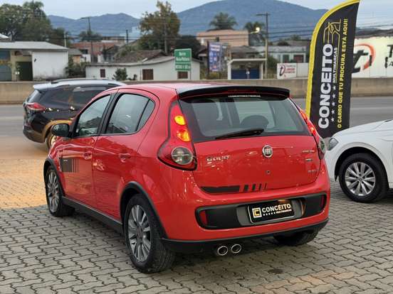 FIAT-PALIO-2013