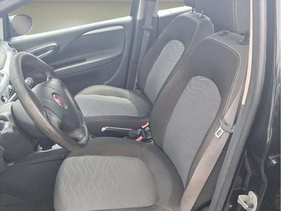 FIAT-PUNTO-2012
