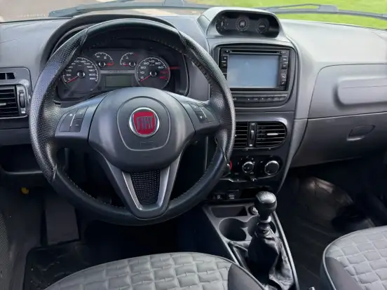 FIAT-STRADA-1.8 MPI ADVENTURE CD 16V FLEX 3P MANUAL FIAT-STRADA-2017