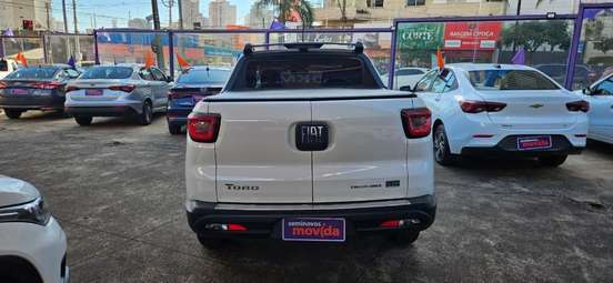 FIAT-TORO-2023