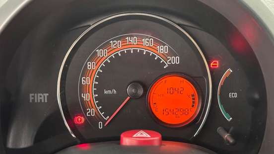 FIAT-UNO-1.0 VIVACE 8V FLEX 4P MANUAL FIAT-UNO-2011