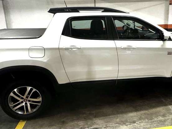 FIAT-TORO-2.0 16V TURBO DIESEL FREEDOM 4WD AT9 FIAT-TORO-2018