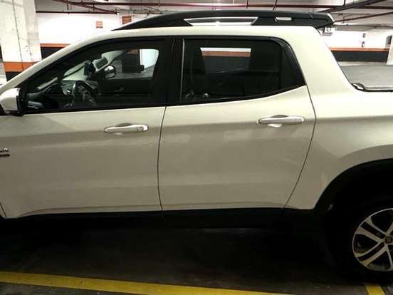 FIAT-TORO-2.0 16V TURBO DIESEL FREEDOM 4WD AT9 FIAT-TORO-2018