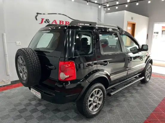 FORD-ECOSPORT-2011