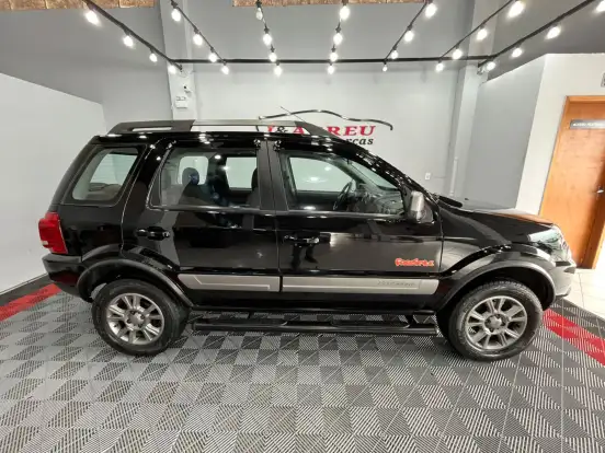 FORD-ECOSPORT-2011