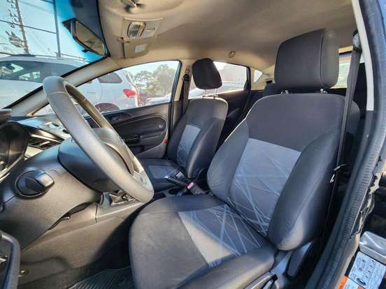 FORD-FIESTA-2013