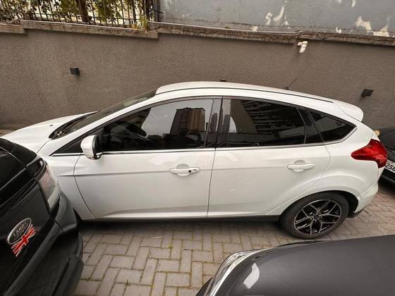 FORD FOCUS 2.0 SE 16V FLEX 4P POWERSHIFT