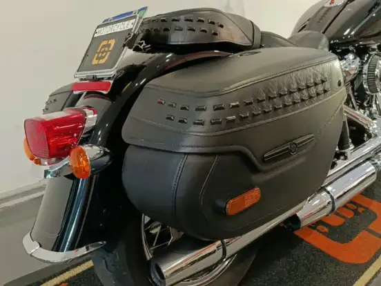 HARLEY-DAVIDSON-SOFTAIL HERITAGE CLASSIC 114 HARLEY-DAVIDSON-SOFTAIL HERITAGE CLASSIC 114-2023