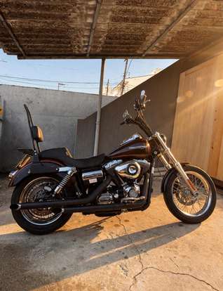 HARLEY-DAVIDSON-DYNA SUPER GLIDE CUSTOM-2011