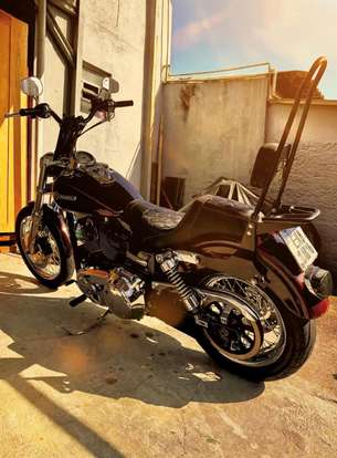 HARLEY-DAVIDSON-DYNA SUPER GLIDE CUSTOM-2011