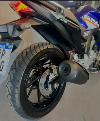 HONDA-CB TWISTER-2022