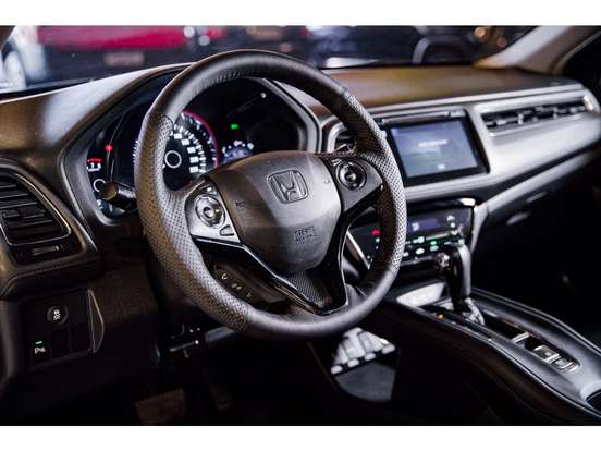 HONDA-HR-V-1.8 16V FLEX TOURING 4P AUTOMÁTICO HONDA-HR-V-2017