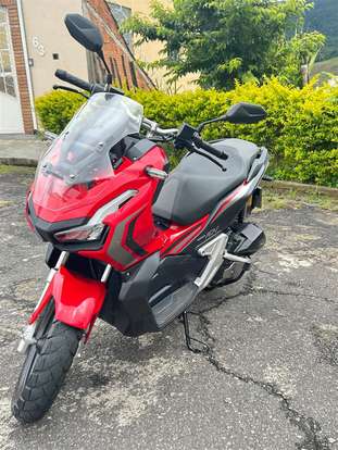 HONDA-ADV-2023