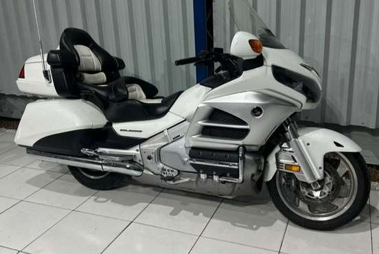 HONDA-GL 1800 GOLD WING-2012