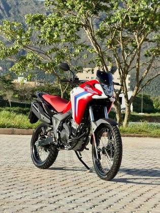 HONDA XRE 300 SAHARA RALLY 