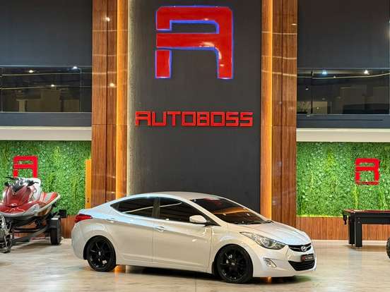 HYUNDAI-ELANTRA-2011
