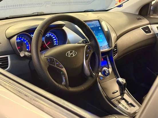 HYUNDAI-ELANTRA-2.0 GLS 16V FLEX 4P AUTOMÁTICO HYUNDAI-ELANTRA-2013
