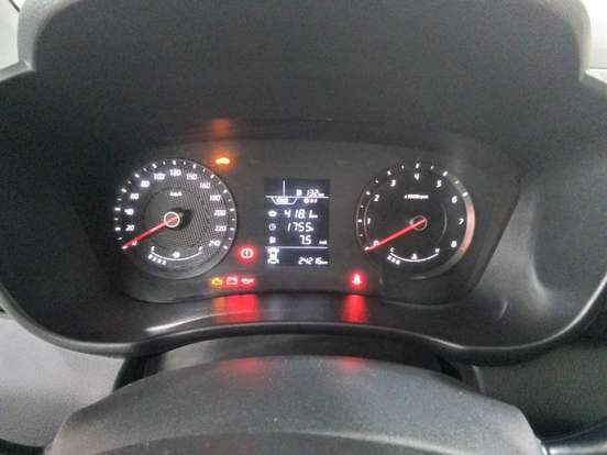 HYUNDAI-HB20-2025