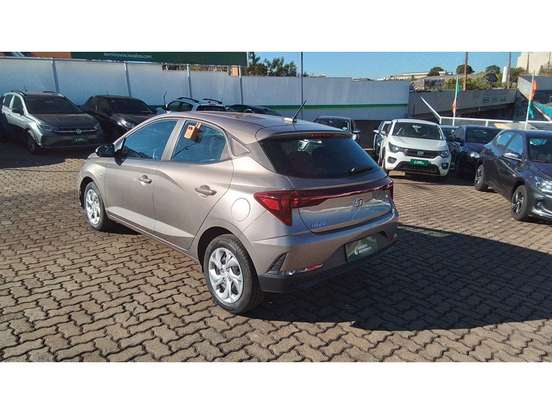 HYUNDAI-HB20-2025