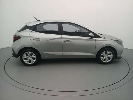 HYUNDAI-HB20-2023