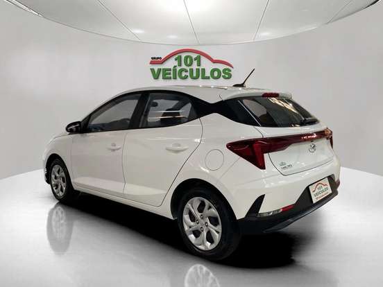 HYUNDAI-HB20-2024