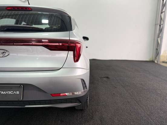 HYUNDAI-HB20-2025