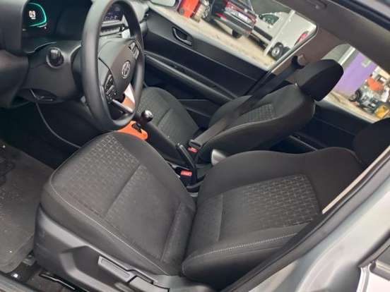 HYUNDAI-HB20-2025