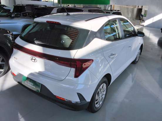 HYUNDAI-HB20-2023