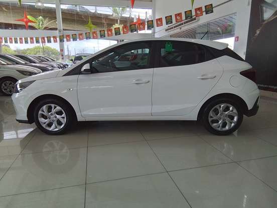 HYUNDAI-HB20-2024
