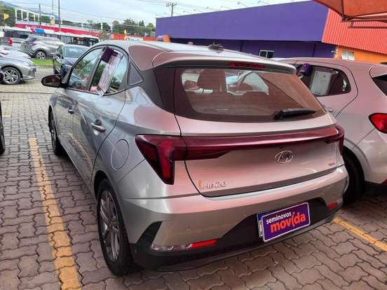 HYUNDAI-HB20-2024