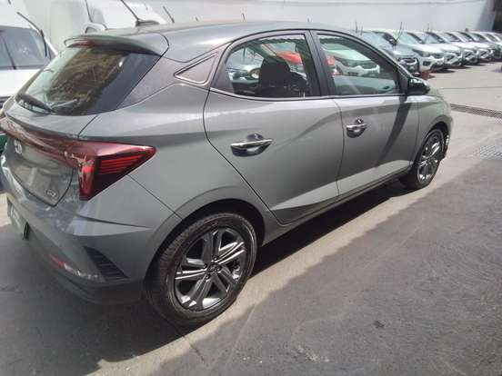 HYUNDAI-HB20-2025