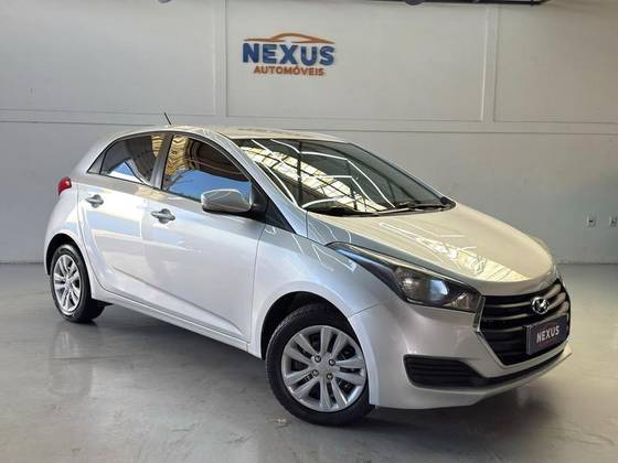 HYUNDAI HB20 1.6 COMFORT PLUS 16V FLEX 4P AUTOMÁTICO