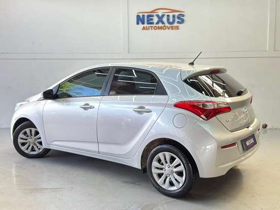 HYUNDAI-HB20-2018