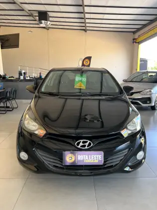 HYUNDAI HB20S 1.6 COMFORT PLUS 16V FLEX 4P AUTOMÁTICO