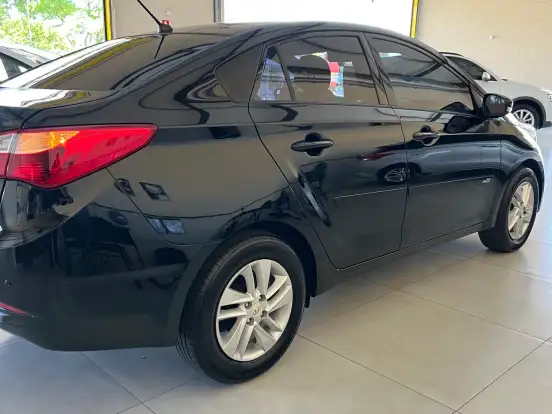 HYUNDAI-HB20S-1.6 COMFORT PLUS 16V FLEX 4P AUTOMÁTICO HYUNDAI-HB20S-2014