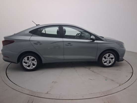 HYUNDAI-HB20S-2025