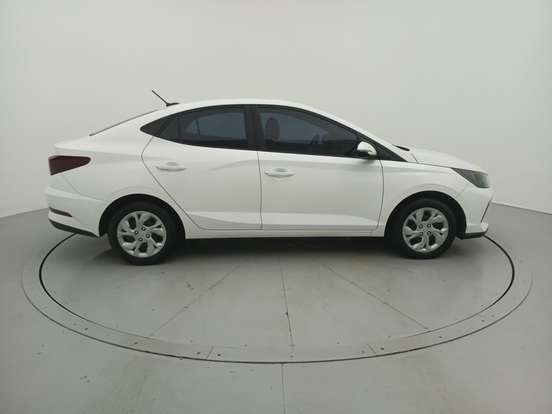 HYUNDAI-HB20S-2025