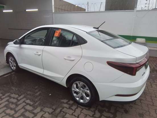 HYUNDAI-HB20S-1.0 12V FLEX COMFORT MANUAL HYUNDAI-HB20S-2025