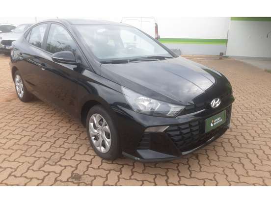 HYUNDAI-HB20S-2025