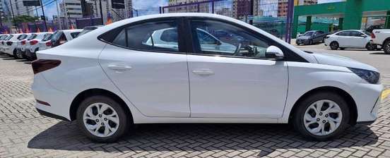 HYUNDAI-HB20S-2025