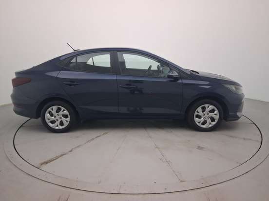 HYUNDAI-HB20S-2024