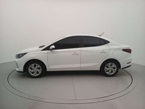 HYUNDAI-HB20S-2023