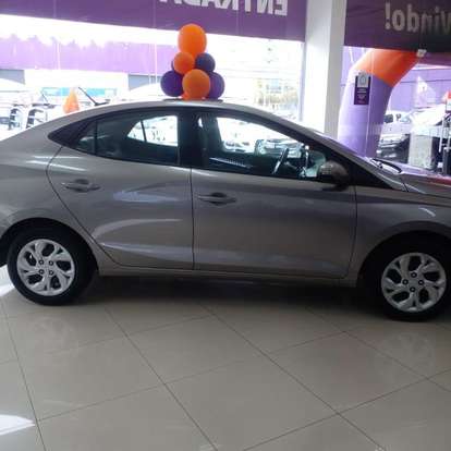HYUNDAI-HB20S-2024