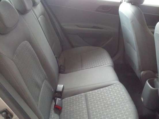 HYUNDAI-HB20S-1.0 12V FLEX COMFORT PLUS MANUAL HYUNDAI-HB20S-2024
