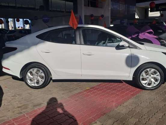 HYUNDAI-HB20S-1.0 12V FLEX COMFORT PLUS MANUAL HYUNDAI-HB20S-2024