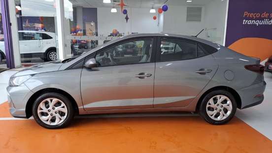HYUNDAI-HB20S-2024